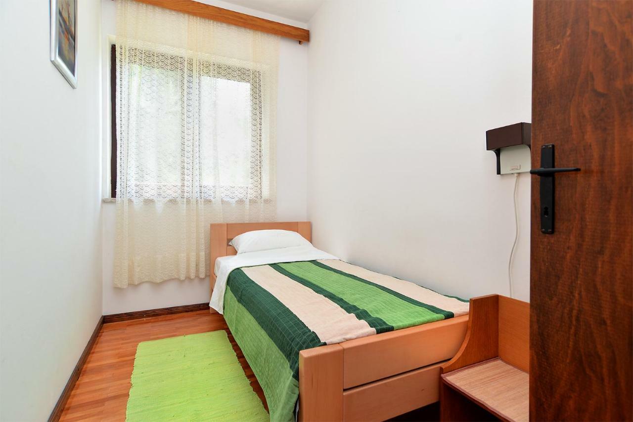 Apartment Milka 1950 Fažana Esterno foto